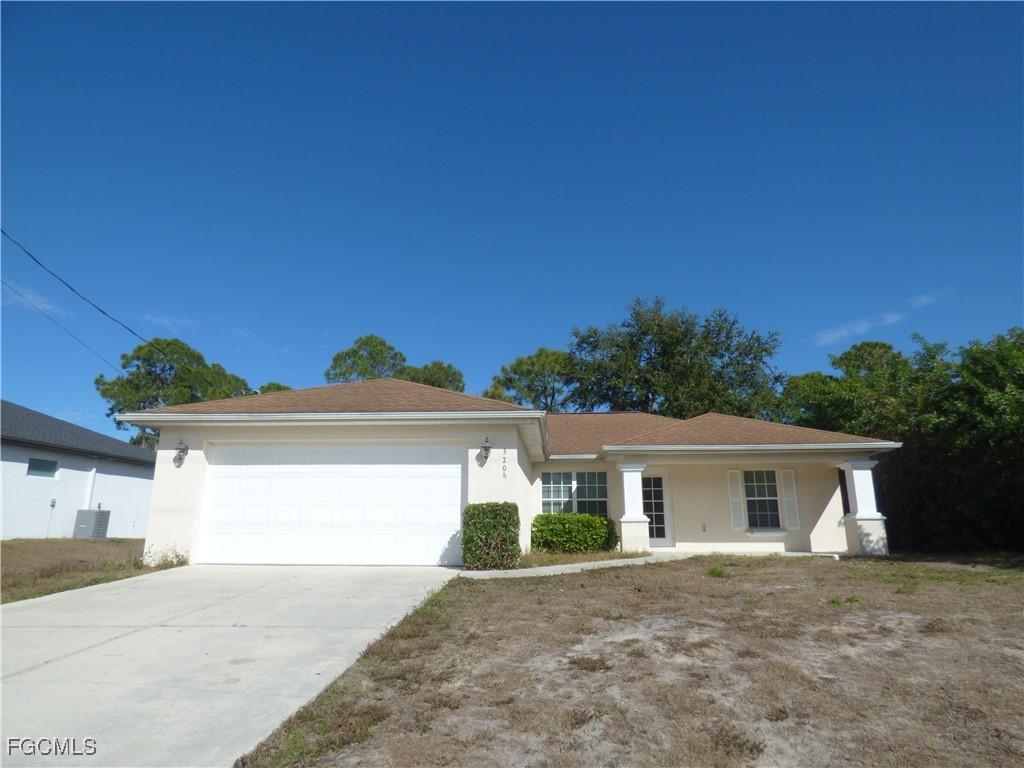 3208 68th St., Lehigh Acres, FL 33971