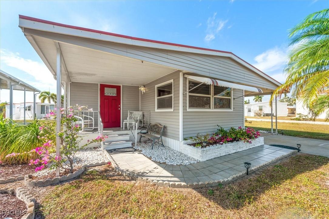 67 Percy St., Fort Myers, FL 33908