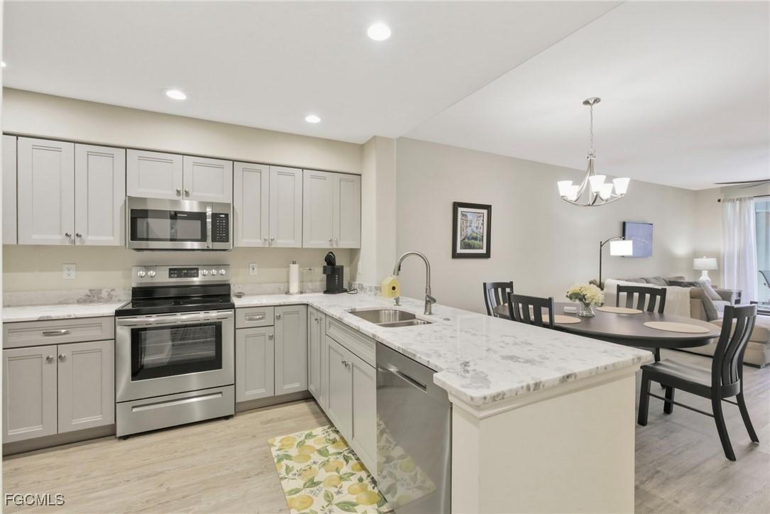 9100 Southmont Cove #102, Fort Myers, FL 33908