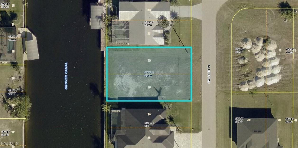 126 SW 38th Pl., Cape Coral, FL 33991