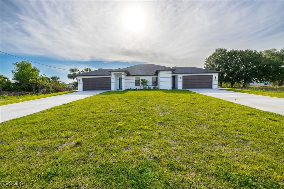 336/338 Harry Ave., Lehigh Acres, FL 33973