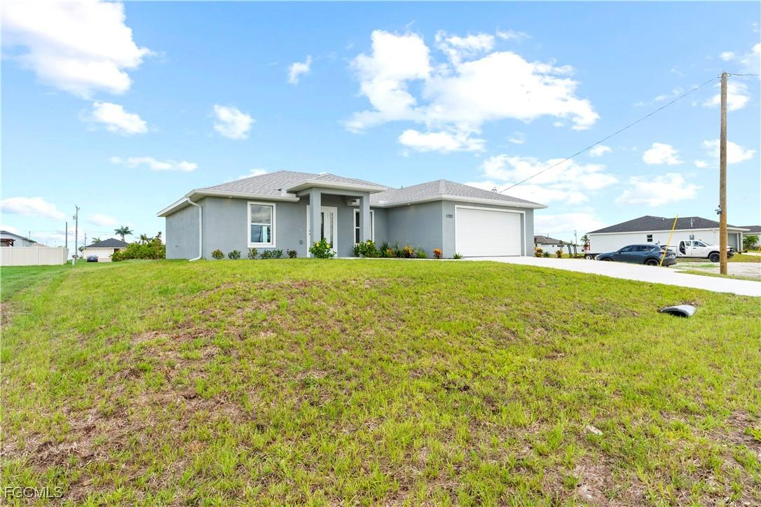 1702 Nelson Rd., Cape Coral, FL 33993