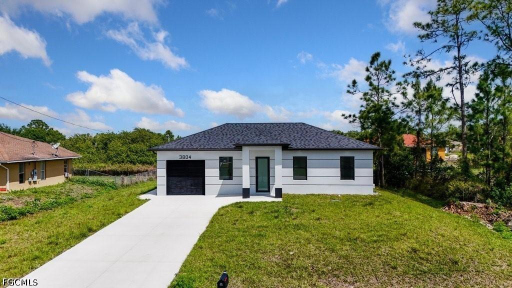 3804 8th St., Lehigh Acres, FL 33976