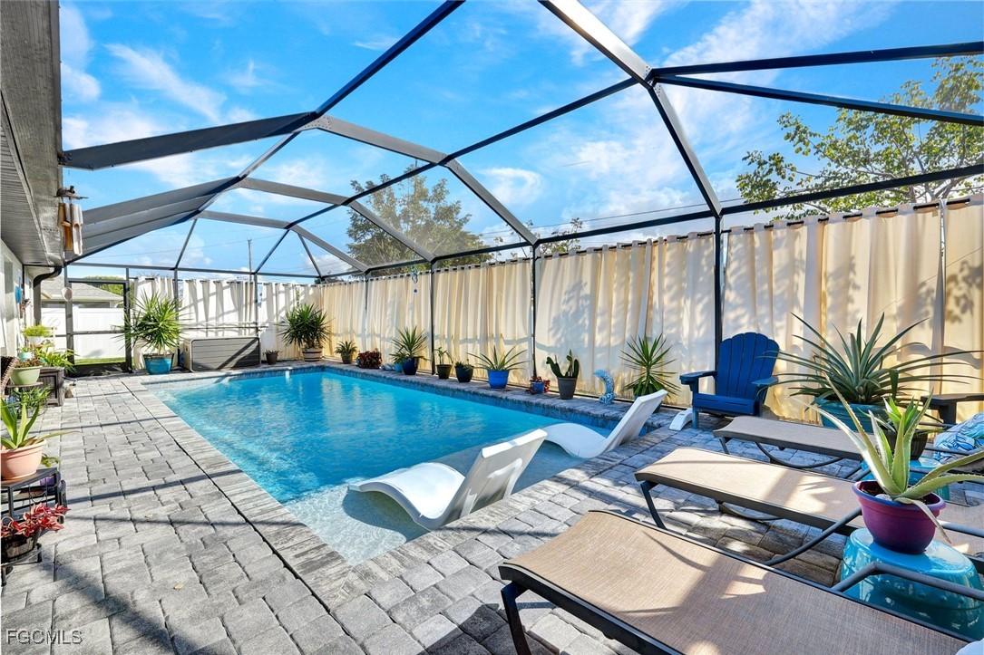 306 SW 28th Ter., Cape Coral, FL 33914