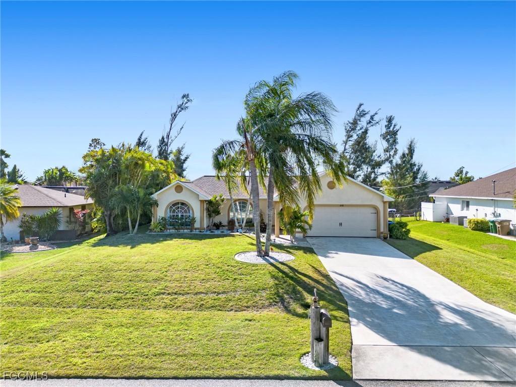 836 SW 23rd St., Cape Coral, FL 33991