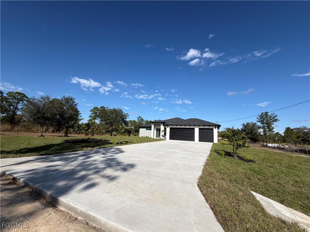 7968 3rd Ter., Labelle, FL 33935