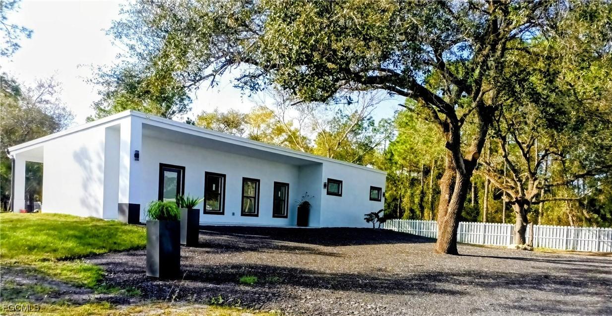 190 Montura Ave., Clewiston, FL 33440