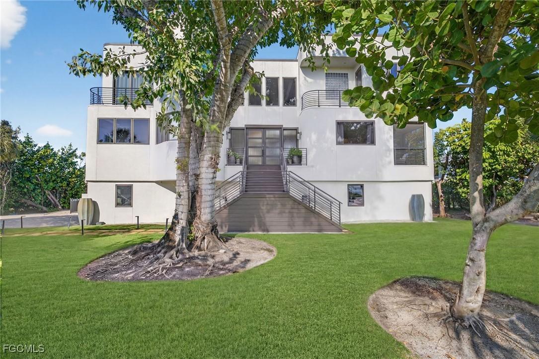 3400 W Gulf Dr., Sanibel, FL 33957