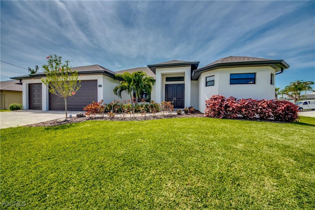1156 SW 39th Ter., Cape Coral, FL 33914