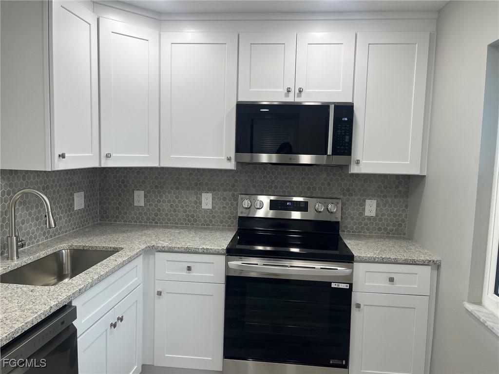 1740 Pine Valley Dr. #313, Fort Myers, FL 33907