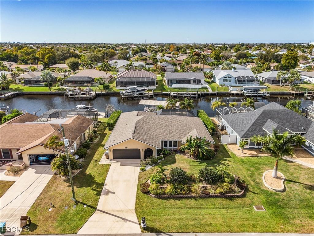 1102 SE 21st Ave., Cape Coral, FL 33990