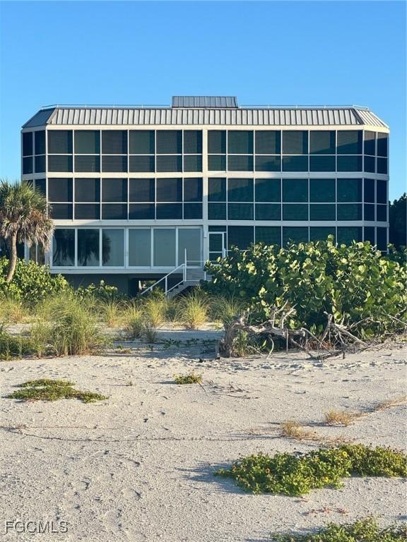 3001 W Gulf Dr. #2, Sanibel, FL 33957