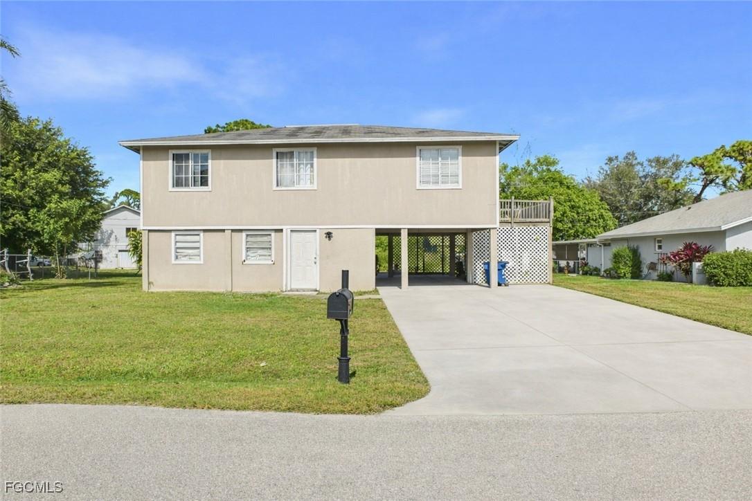 8287 Wren Rd., Fort Myers, FL 33967