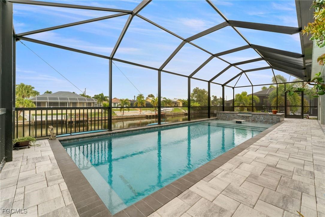 811 SE 33rd Ter., Cape Coral, FL 33904