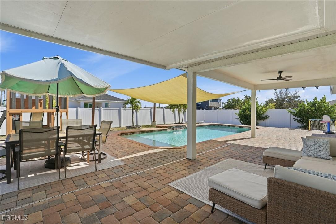 2309 NW 10th Ave., Cape Coral, FL 33993