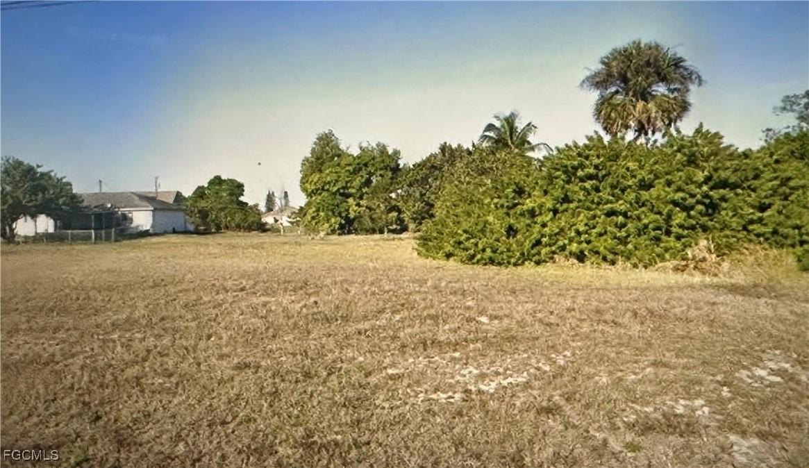 2612 NE 21st Pl., Cape Coral, FL 33909