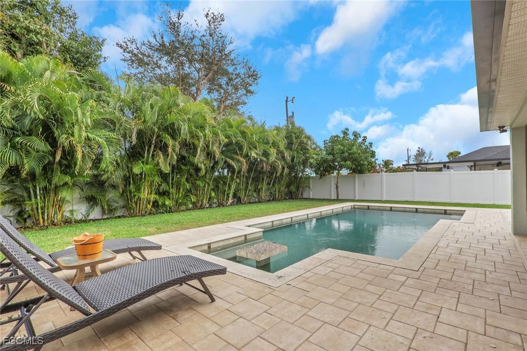 2115 SW 1st Ave., Cape Coral, FL 33991