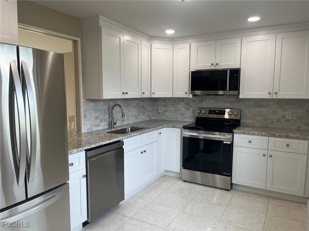 1740 Pine Valley Dr. #116, Fort Myers, FL 33907