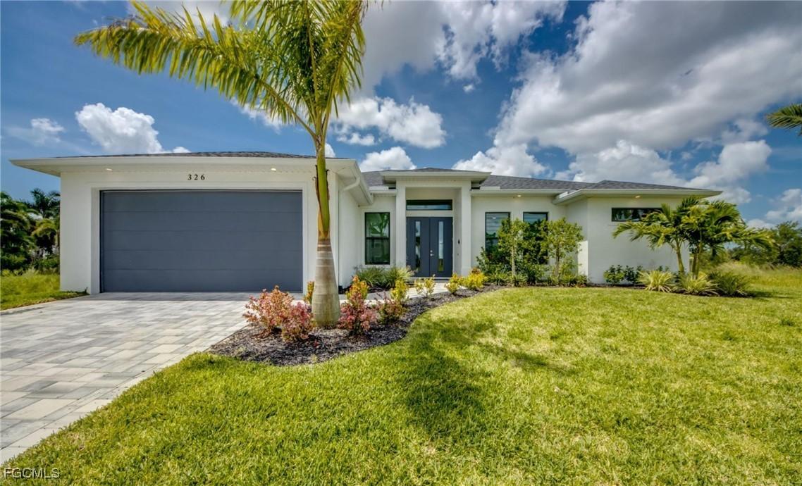 326 SW 31st Ter., Cape Coral, FL 33914