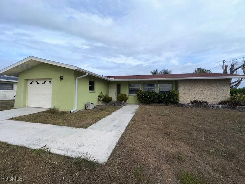 1727 Cornwallis Pkwy., Cape Coral, FL 33904