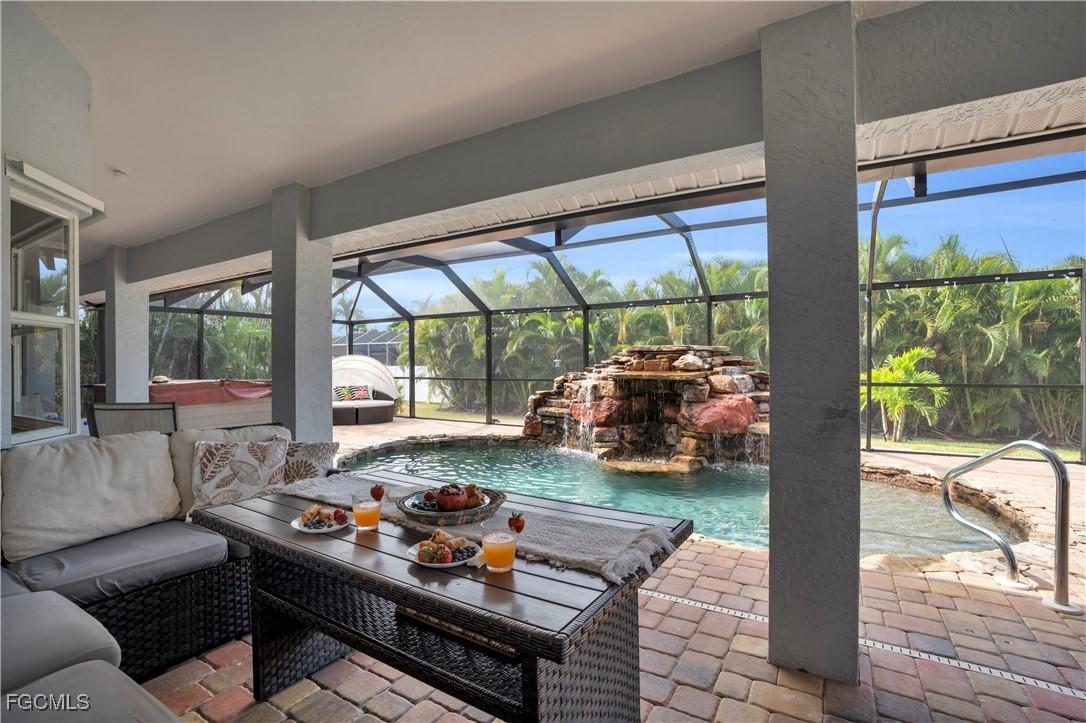 2724 Cape Coral Pkwy., Cape Coral, FL 33914