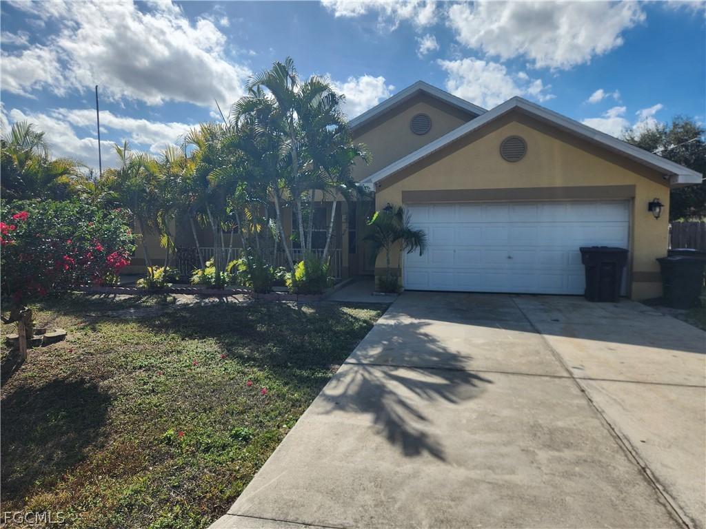 245 David Ave., Lehigh Acres, FL 33936