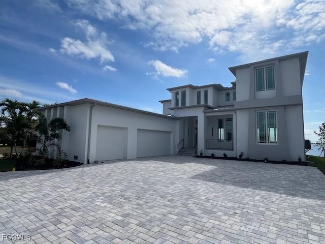 606 Coral Dr., Cape Coral, FL 33904