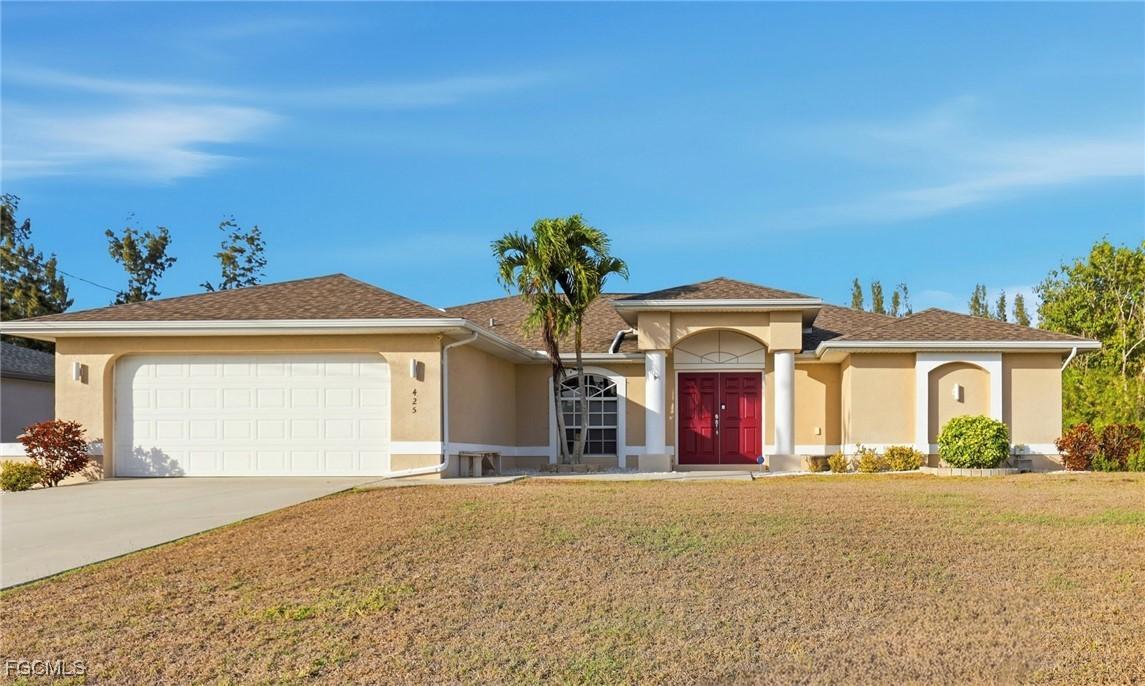 425 NE 19th Ter., Cape Coral, FL 33909