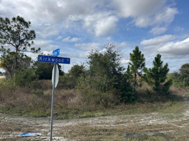 1066 Kirkwood St., Lehigh Acres, FL 33974