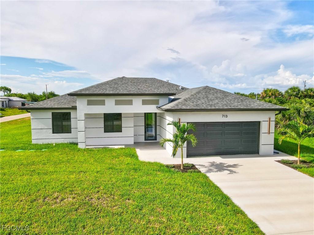 713 Camilla St., Lehigh Acres, FL 33974