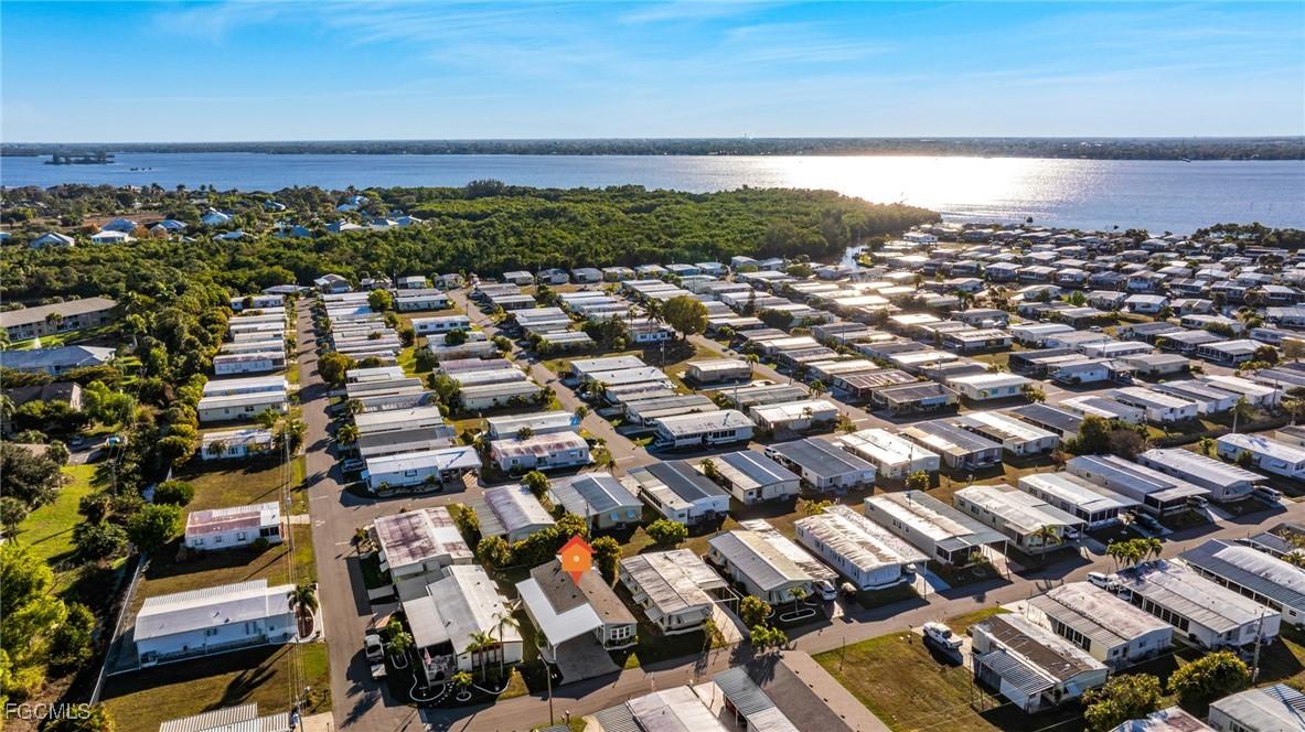 14736 Patrick Henry Rd., North Fort Myers, FL 33917