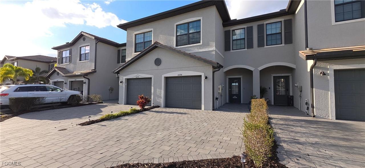 14274 Pine Lodge Ln., Fort Myers, FL 33913