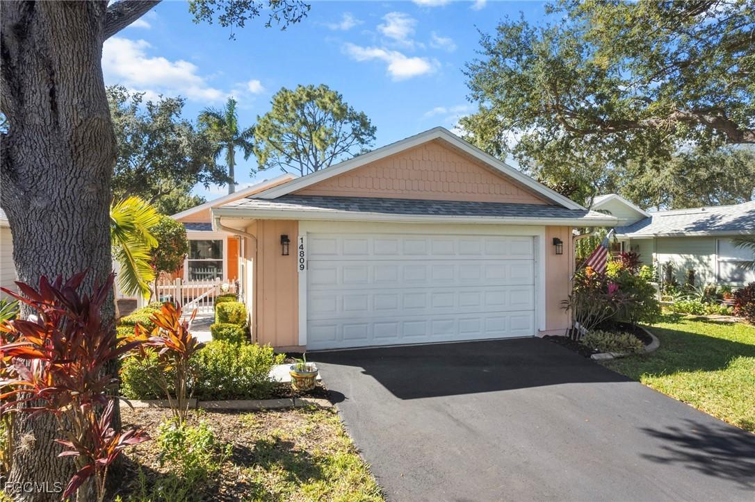 14809 Crooked Pond Ct., Fort Myers, FL 33908