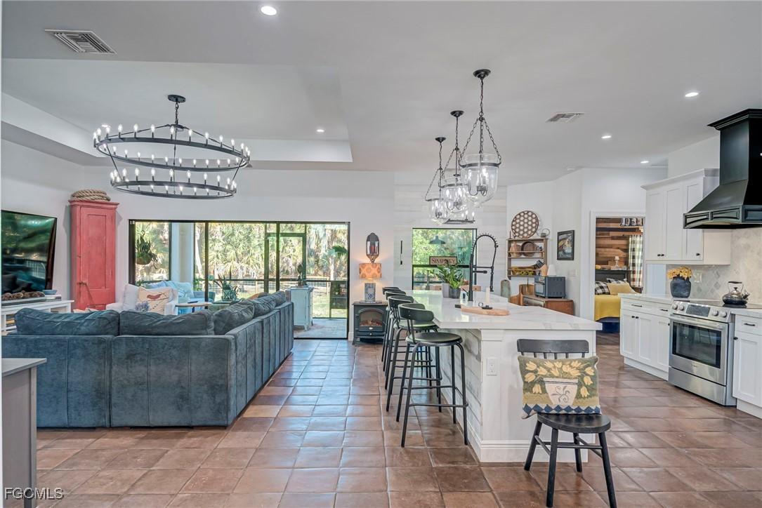 3985 38th Ave., Naples, FL 34117