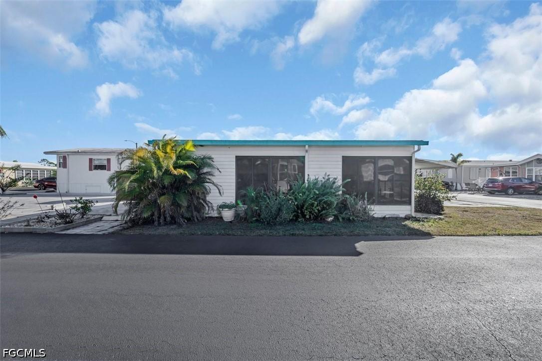134 Amble Dr., North Fort Myers, FL 33903