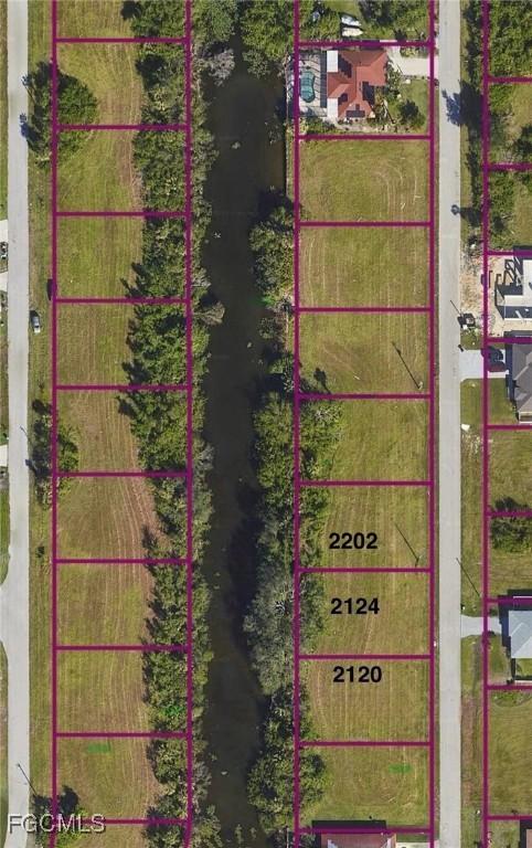2124 NE 22nd Ave., Cape Coral, FL 33909
