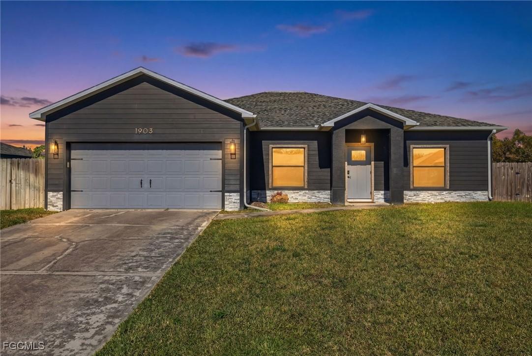 1903 SW 12th Ter., Cape Coral, FL 33991