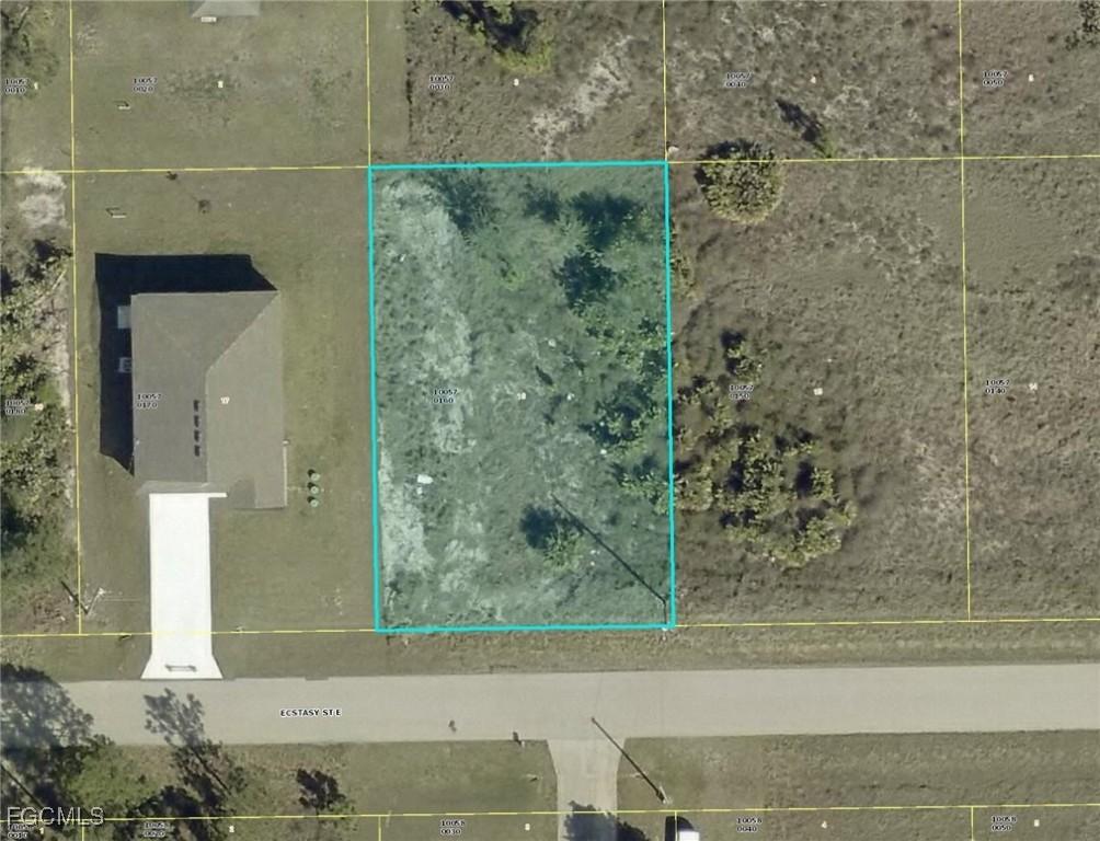 1141 Ecstasy St., Lehigh Acres, FL 33974