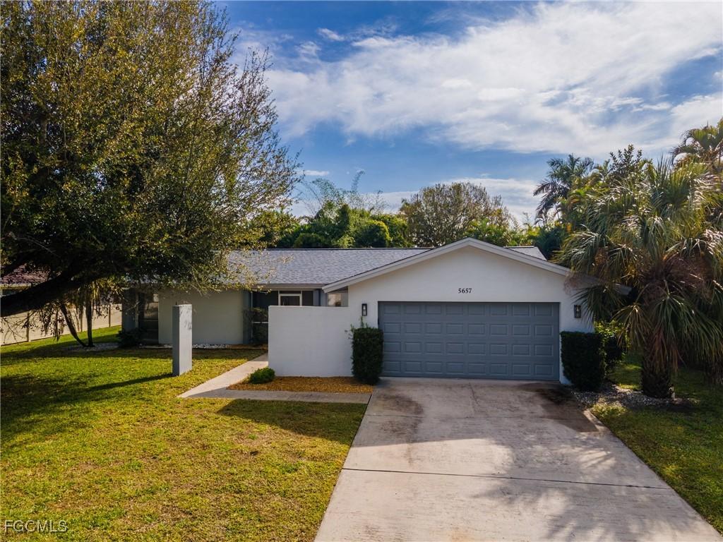 5657 Eichen Cir., Fort Myers, FL 33919