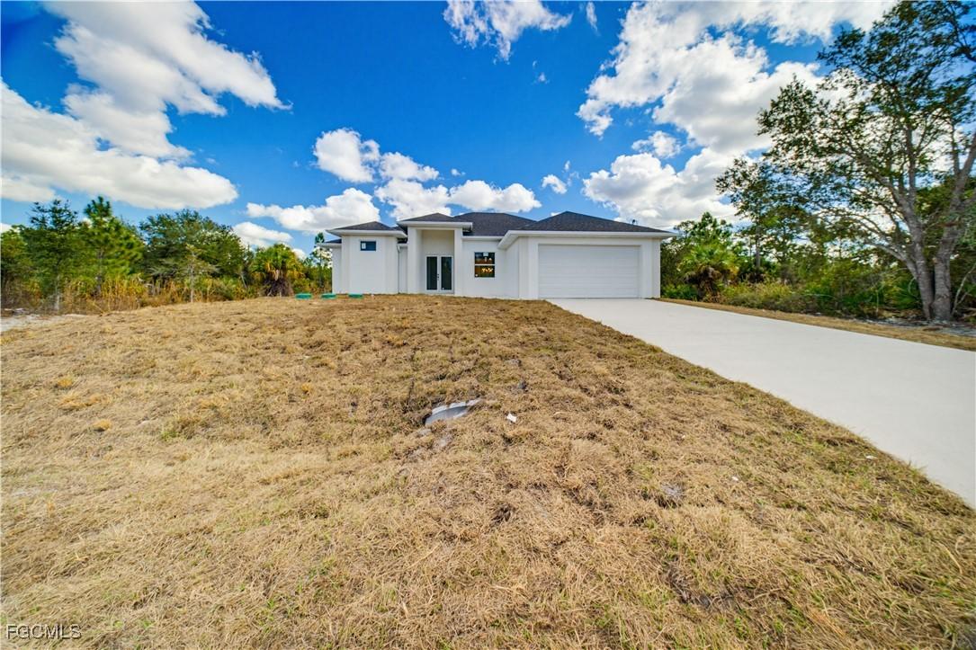 910 North Ave., Lehigh Acres, FL 33972