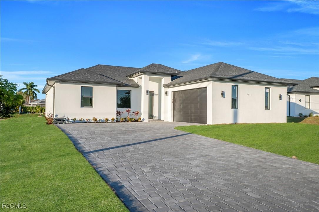 125 NE 5th Ter., Cape Coral, FL 33909