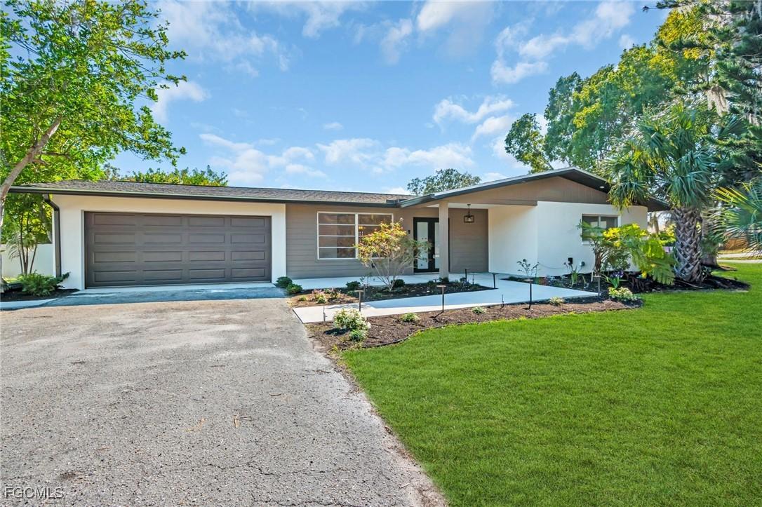 2114 Davis Blvd., Fort Myers, FL 33905