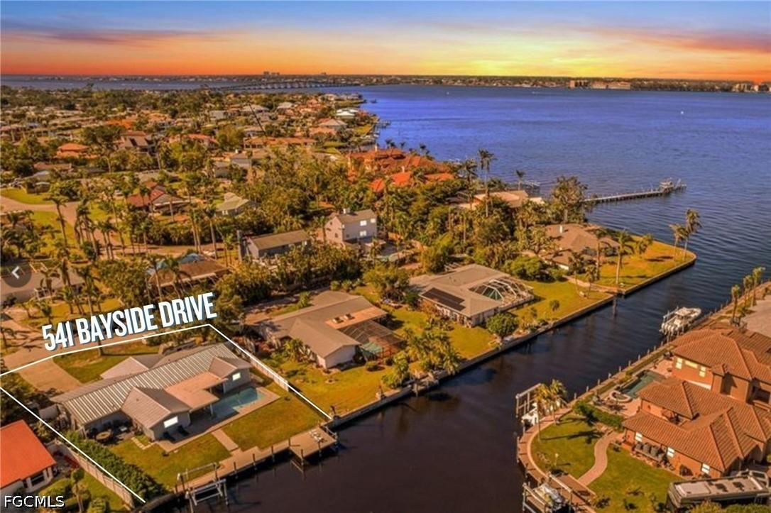 541 Bayside Dr., Fort Myers, FL 33919