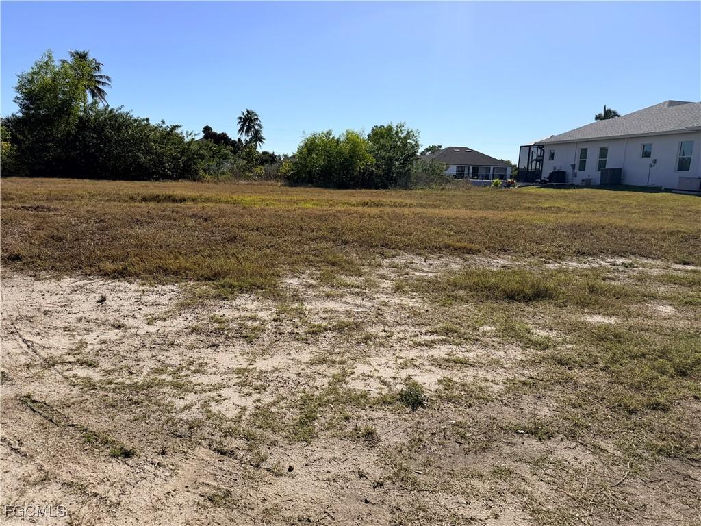 1118 NE 12th St., Cape Coral, FL 33909