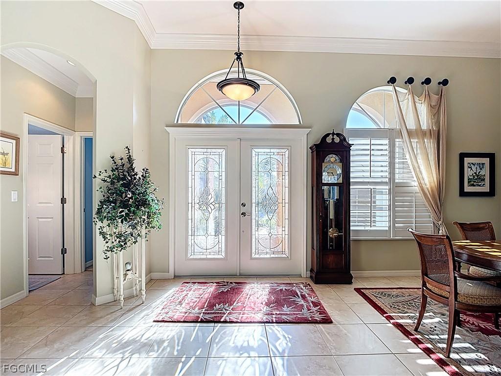 20763 Athenian Ln., North Fort Myers, FL 33917