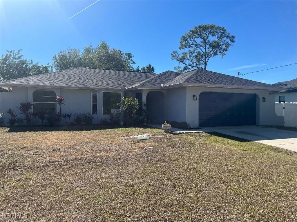 2504 E 10th St., Lehigh Acres, FL 33936