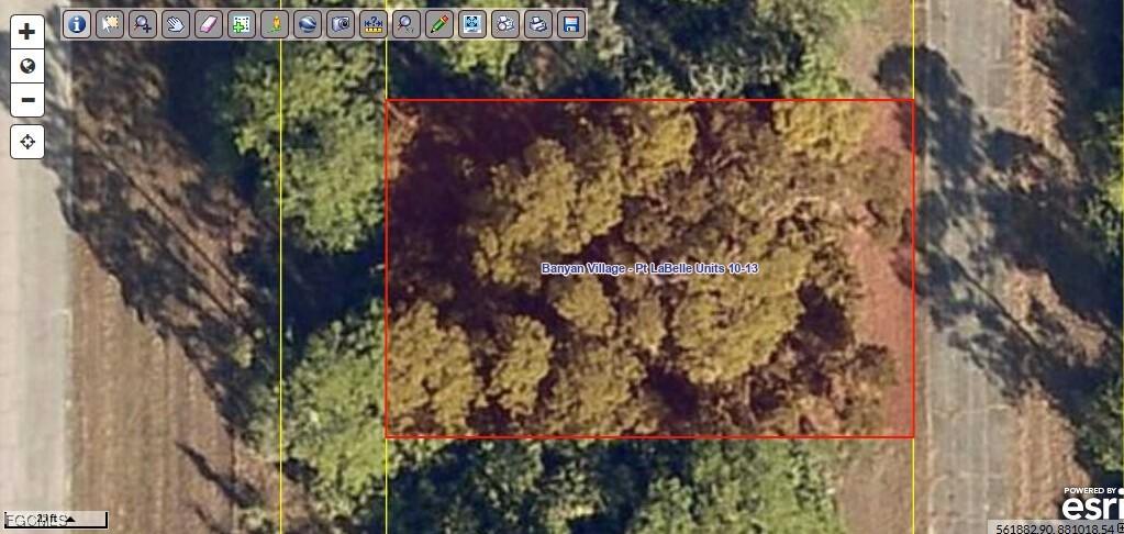 414 Valleybrook Dr., Labelle, FL 33935