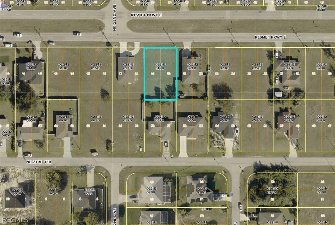 2206 Kismet Pkwy., Cape Coral, FL 33909