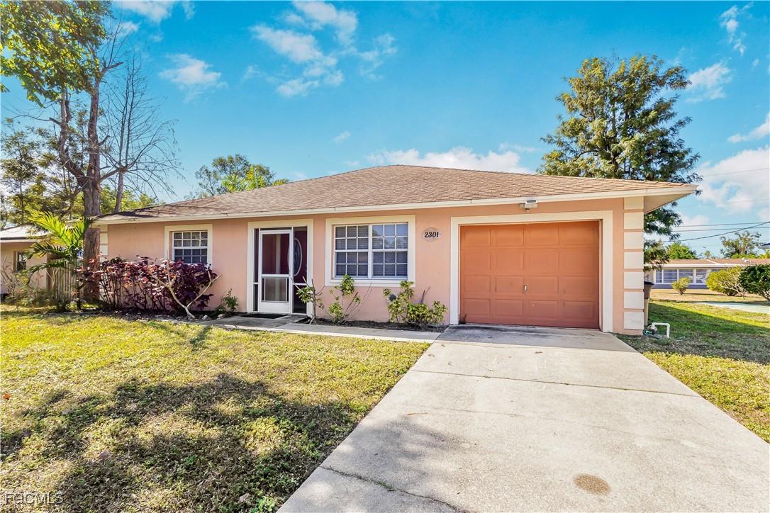 2301 Hibiscus Rd., Fort Myers, FL 33905