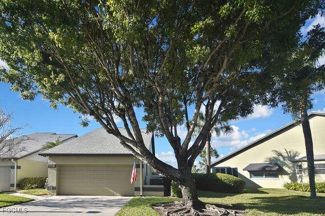 2301 Mcgregor Park Cir., Fort Myers, FL 33908